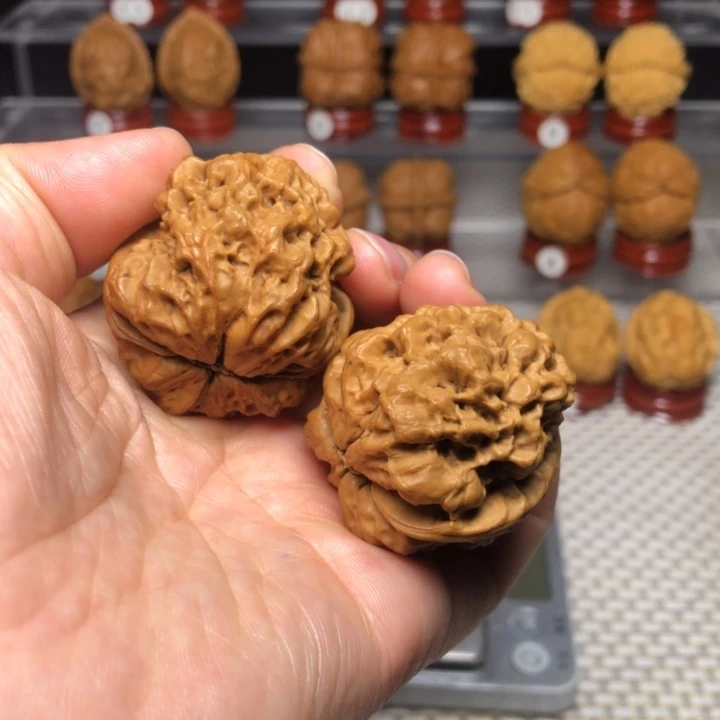 把件文玩核桃132麒麟疙瘩包