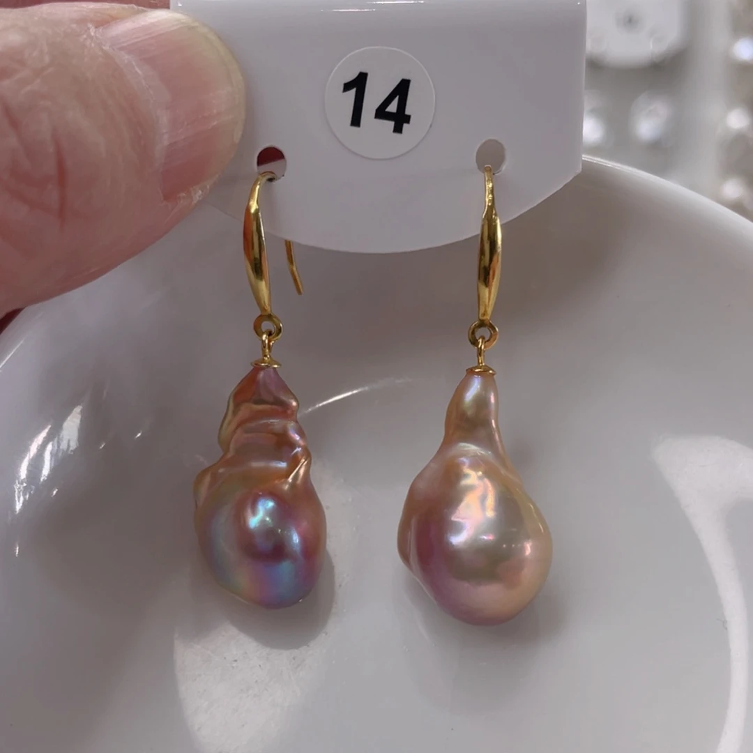 颈饰未镶嵌淡水珍珠