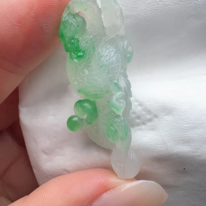 定制翡翠未镶嵌包抛光