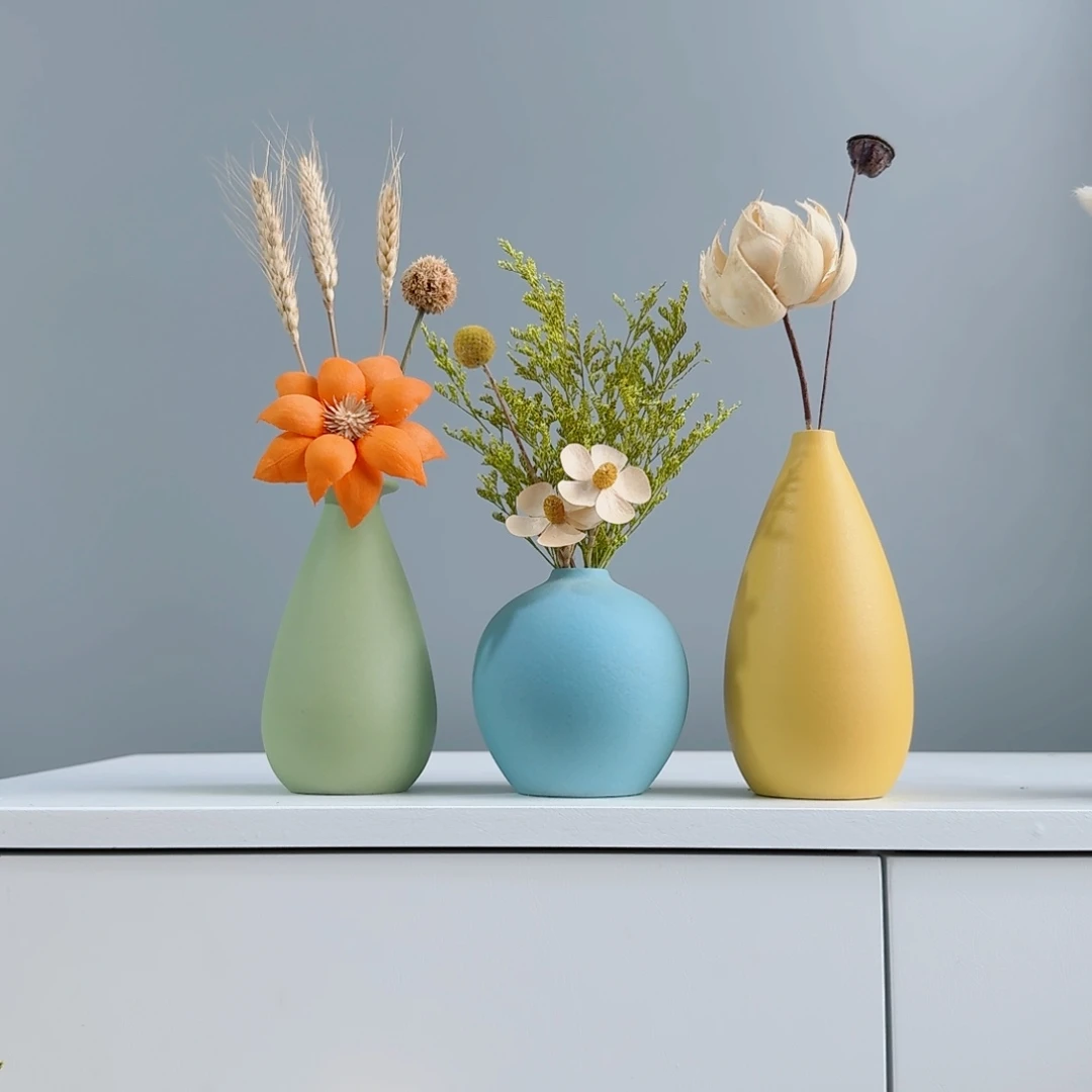 摆件陶瓷小花瓶含花总高约20-30cm