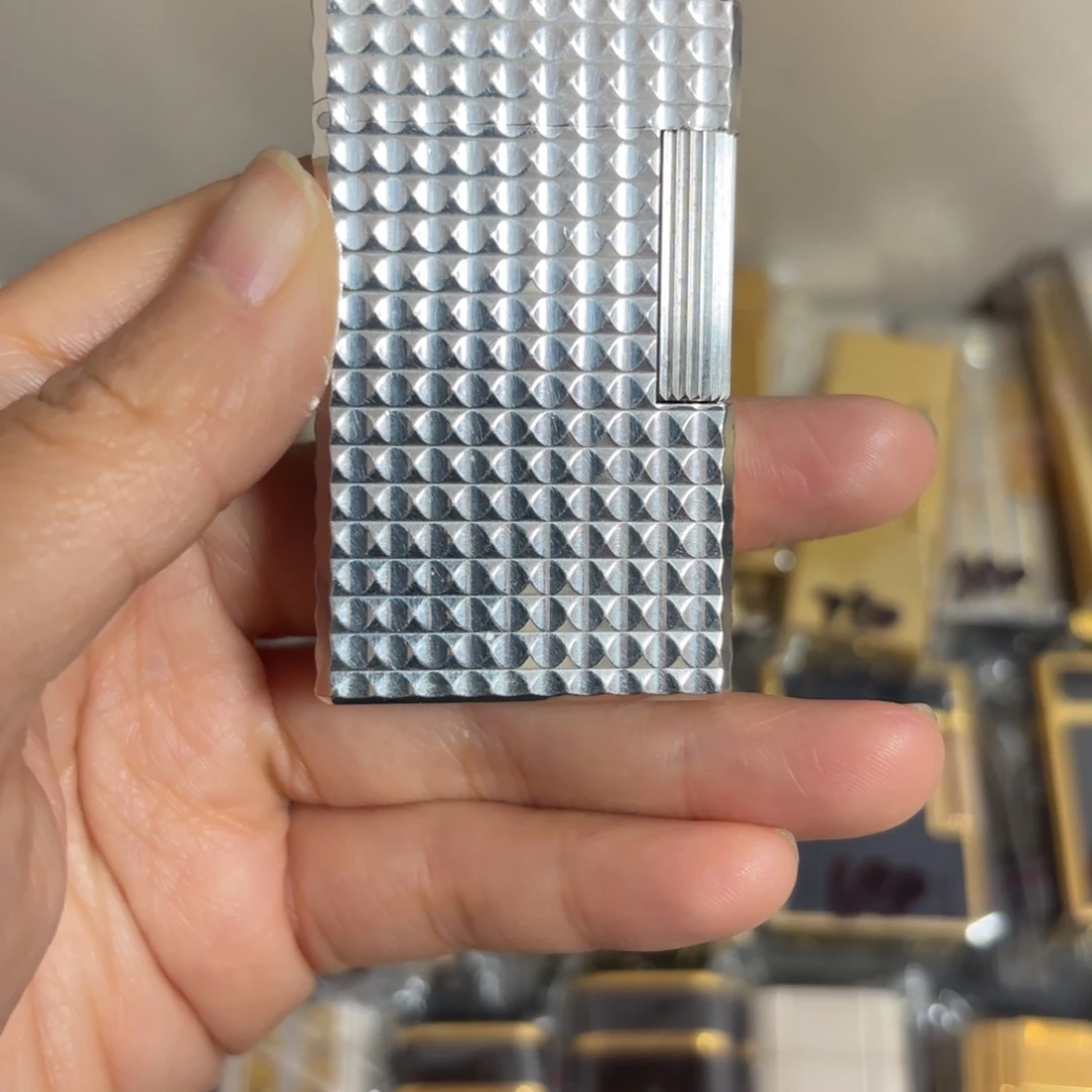 都登卡中古打火机