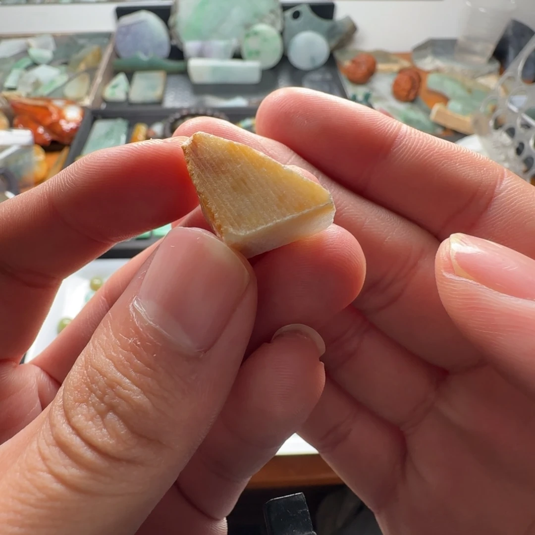 定制翡翠未镶嵌材料