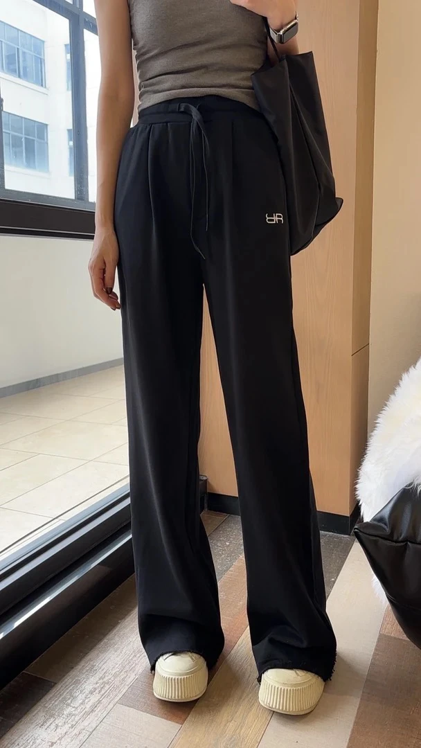 231696设计师款春款烫金粉直筒裤卫裤