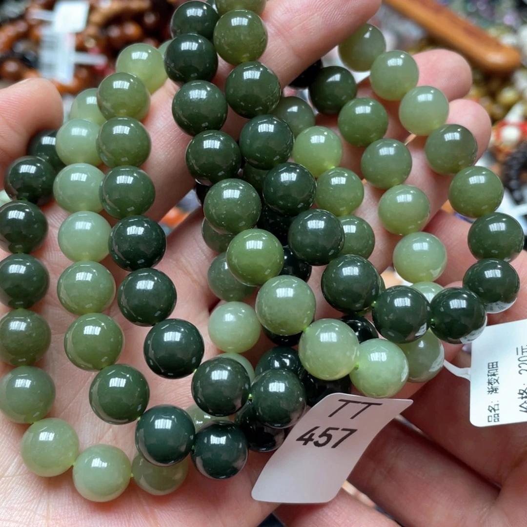 和田玉多样性发一只未镶嵌