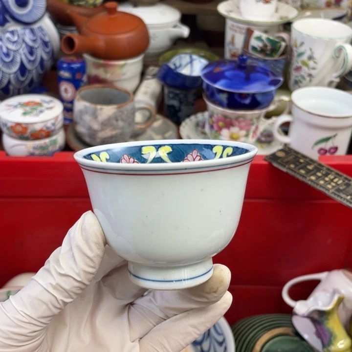 他家瓷器真美…开播了