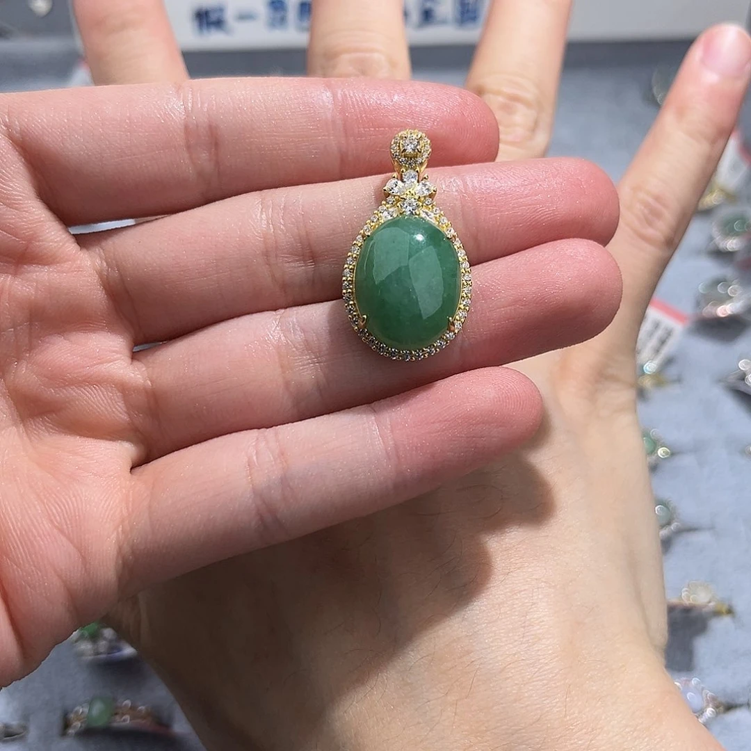 翡翠颈饰银S925镶嵌67889