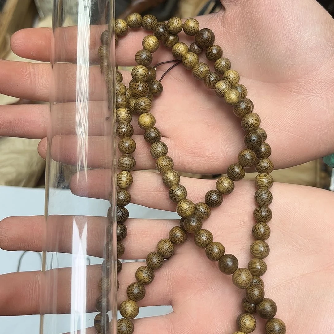 大叶紫檀（黑酸枝木类）