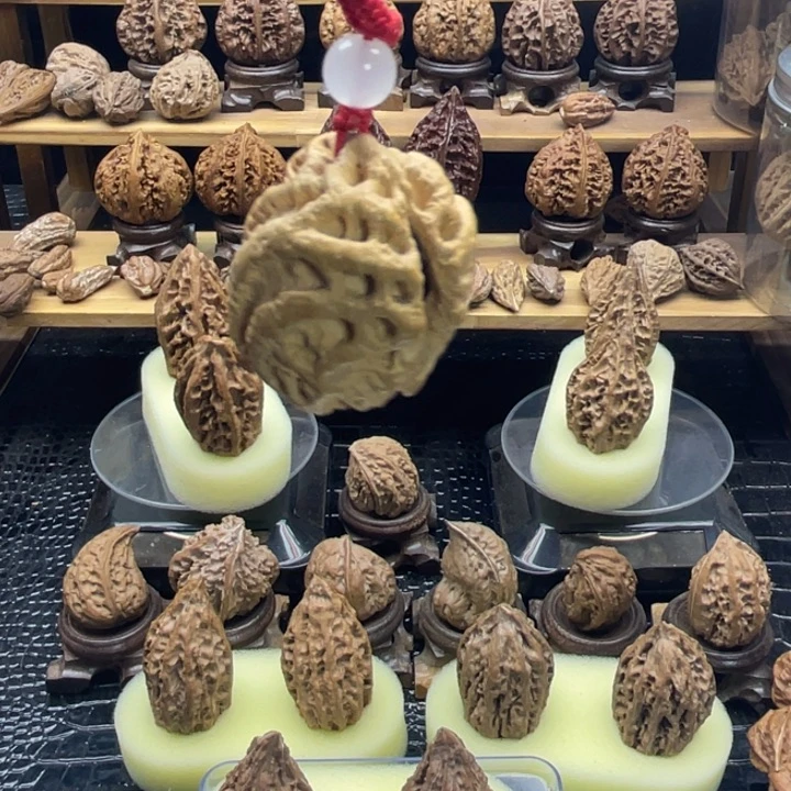 文玩核桃吊坠核桃