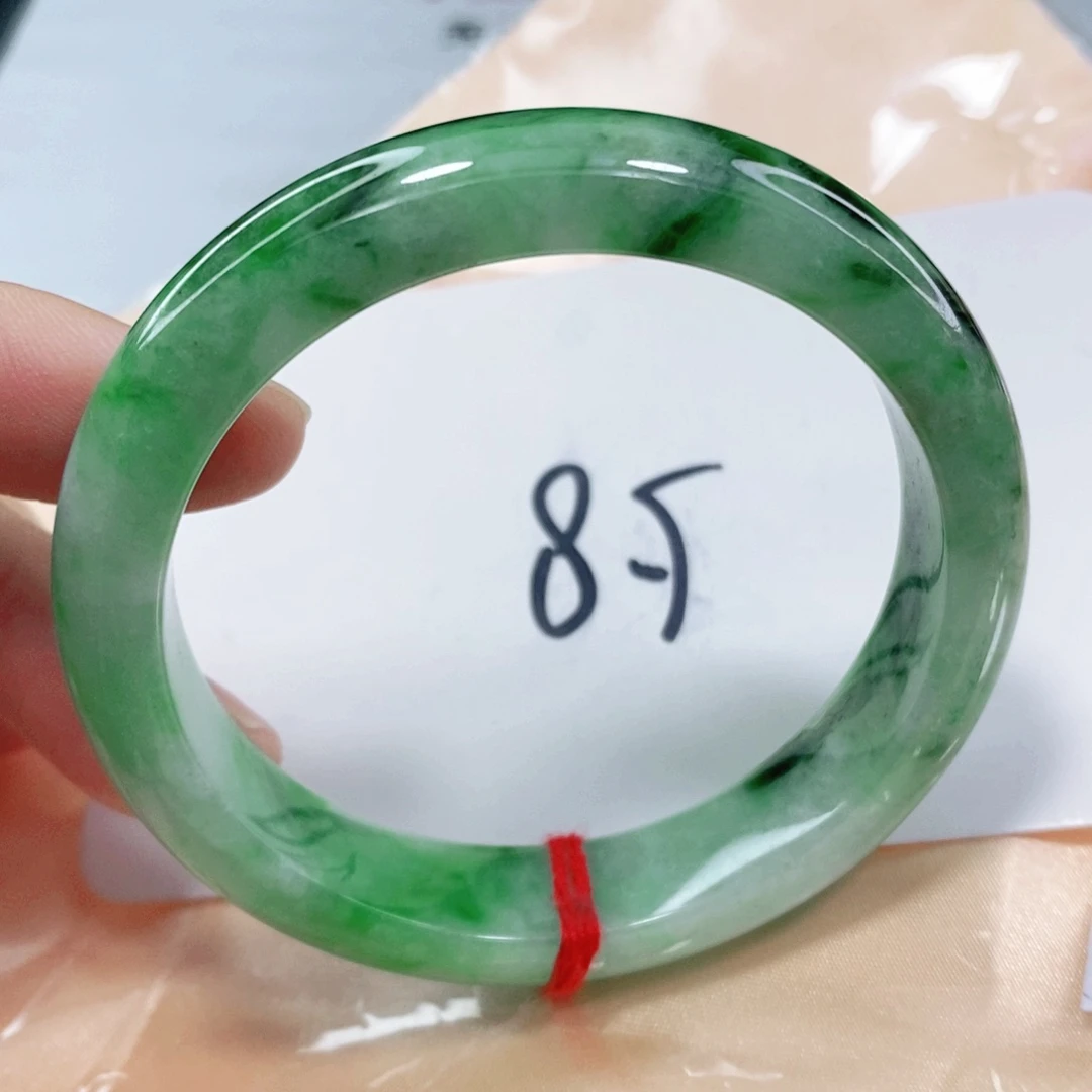 翡翠手镯未镶嵌56.6圈口