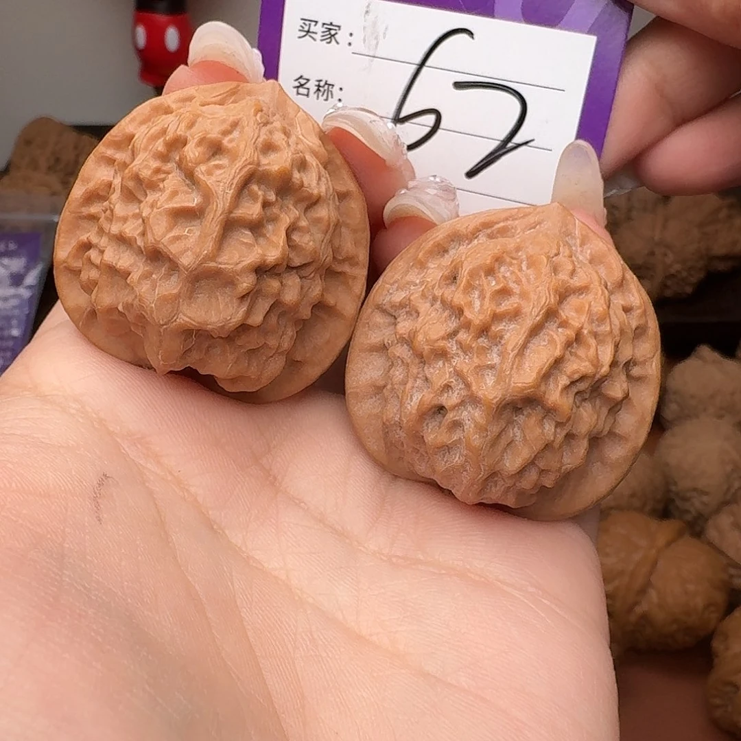 文玩核桃吊坠瓷娃娃38