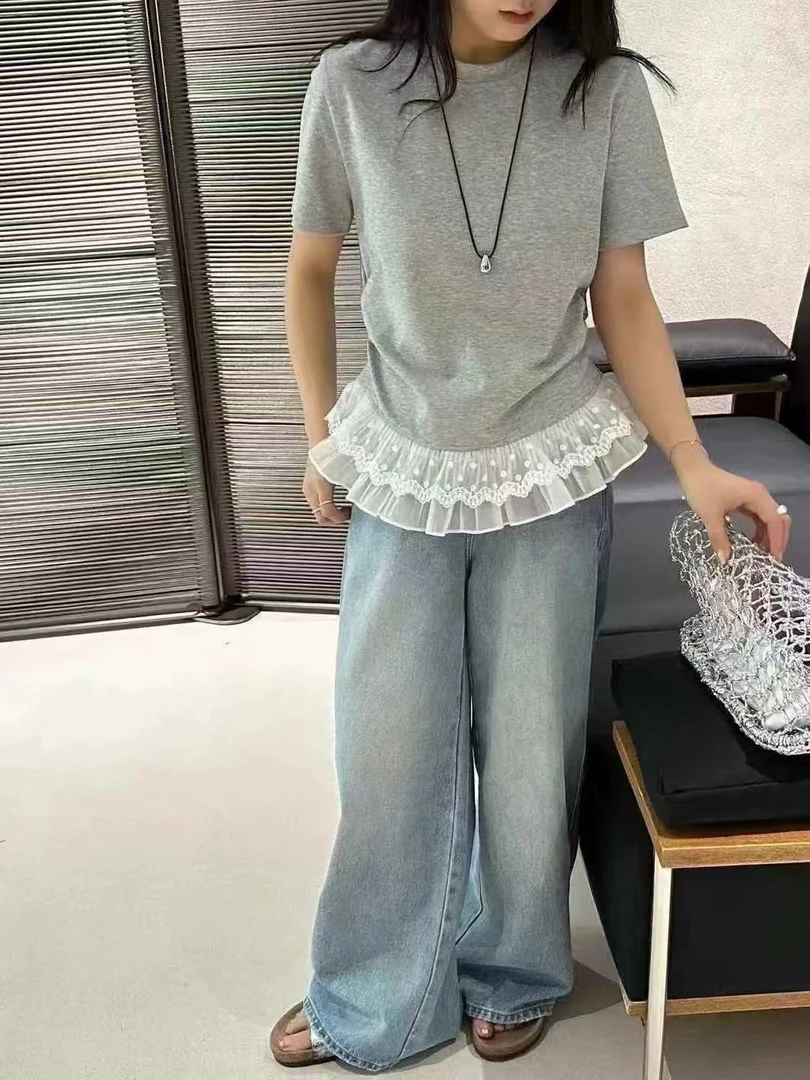 花边蕾丝T、均码的百达款单穿配外套都可以