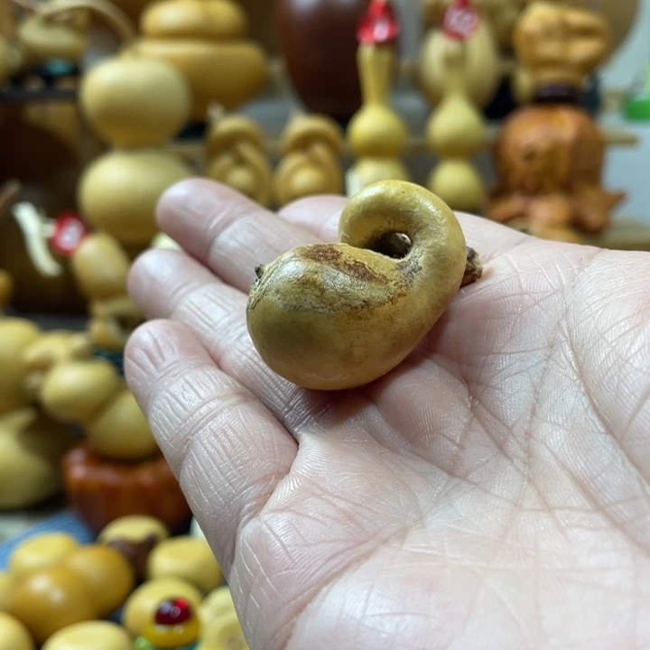 菜***豆10美好的一年祝大家新年快乐