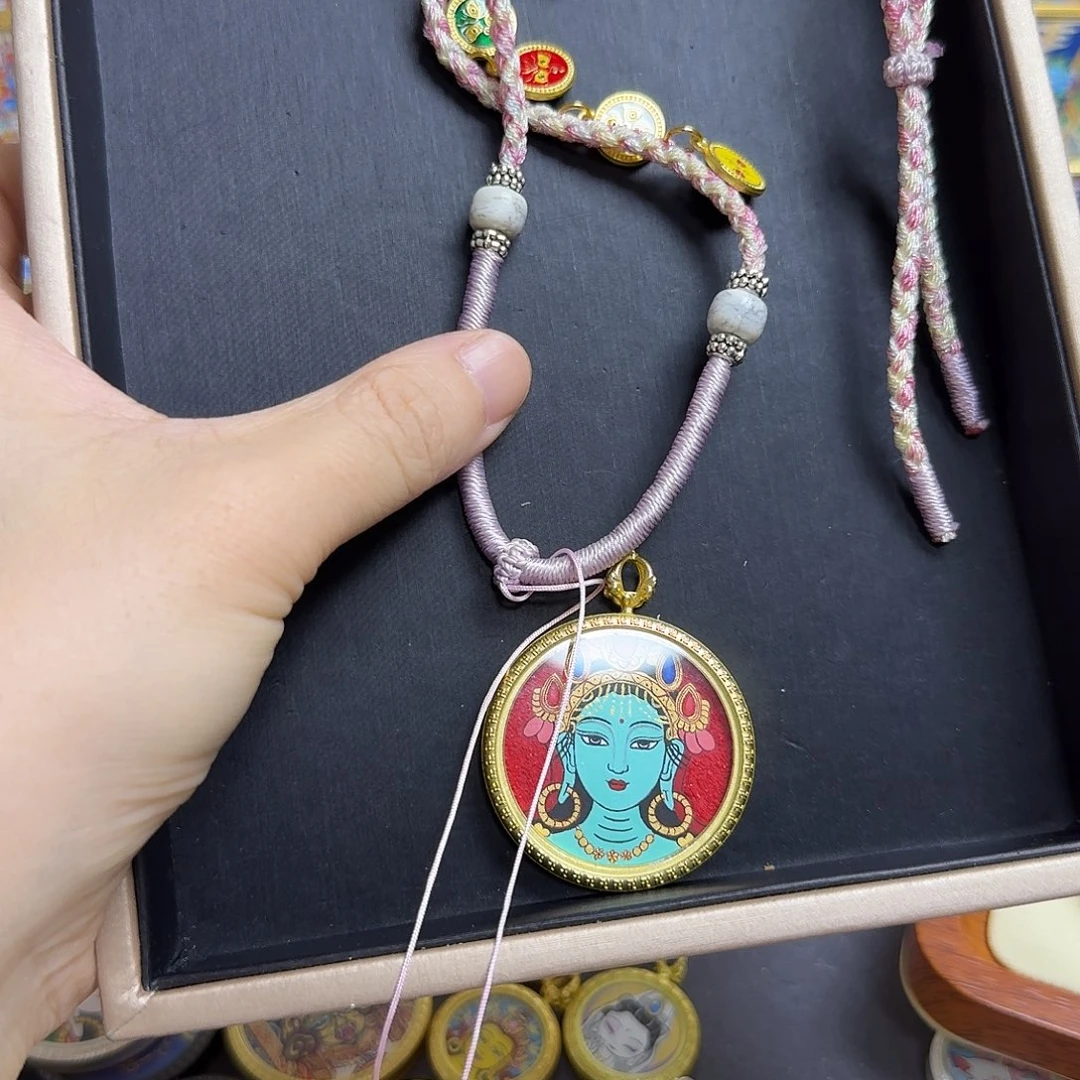 吊坠十三纯手绘3.5绿妈妈