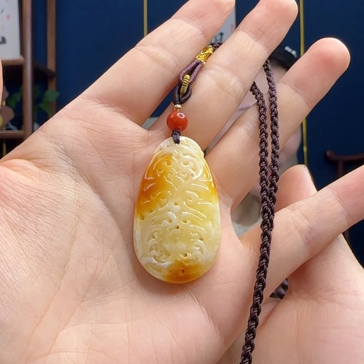 蜜蜡吊坠(赠链)未镶嵌