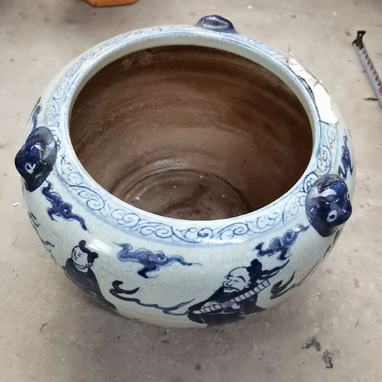 瓷片玩玩具枪毙吧热热的