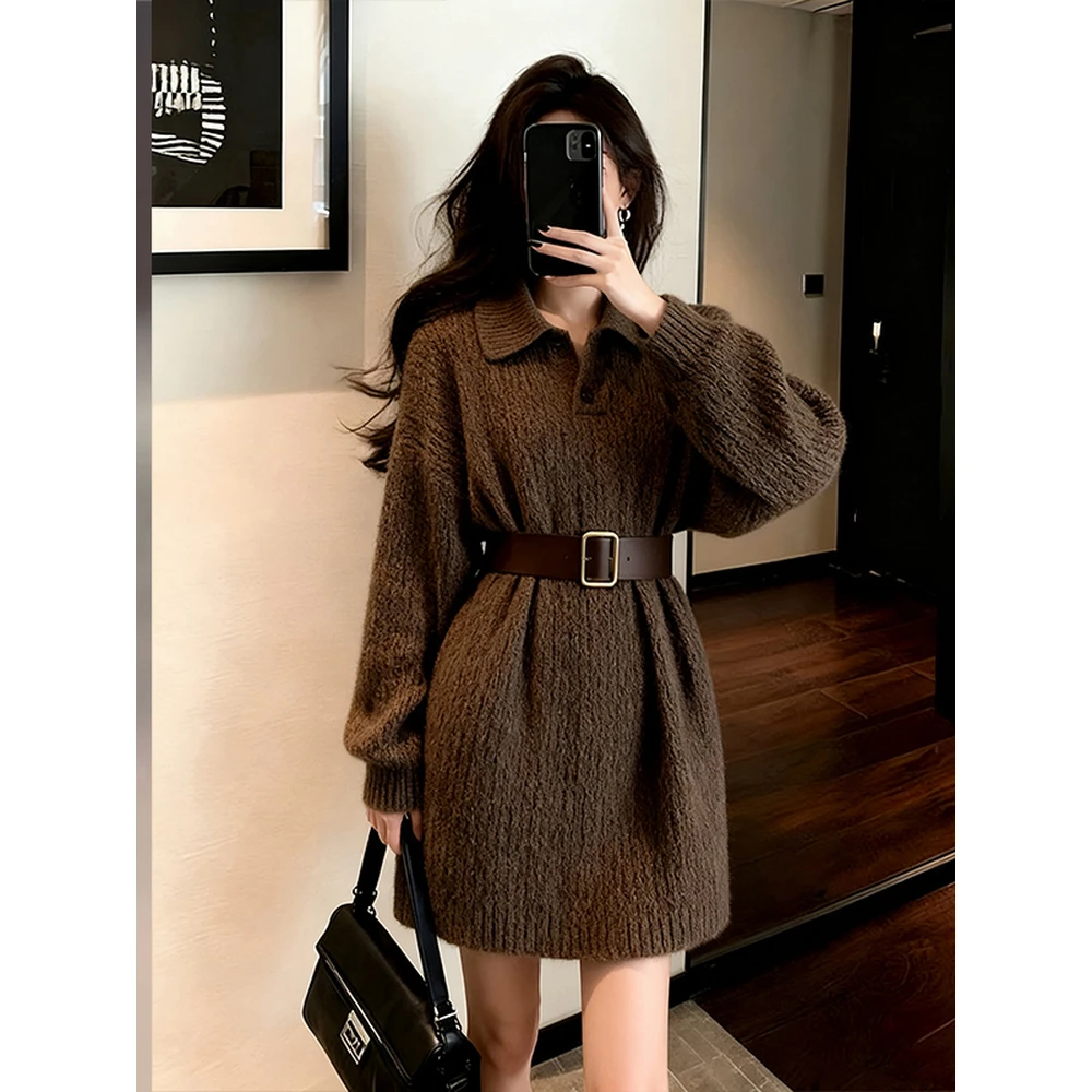 美拉德棕色翻领时尚气质连衣裙女2025秋冬新款复古气质a字毛衣裙