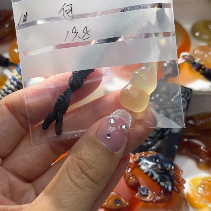 玛瑙/玉髓颈饰合金何*1