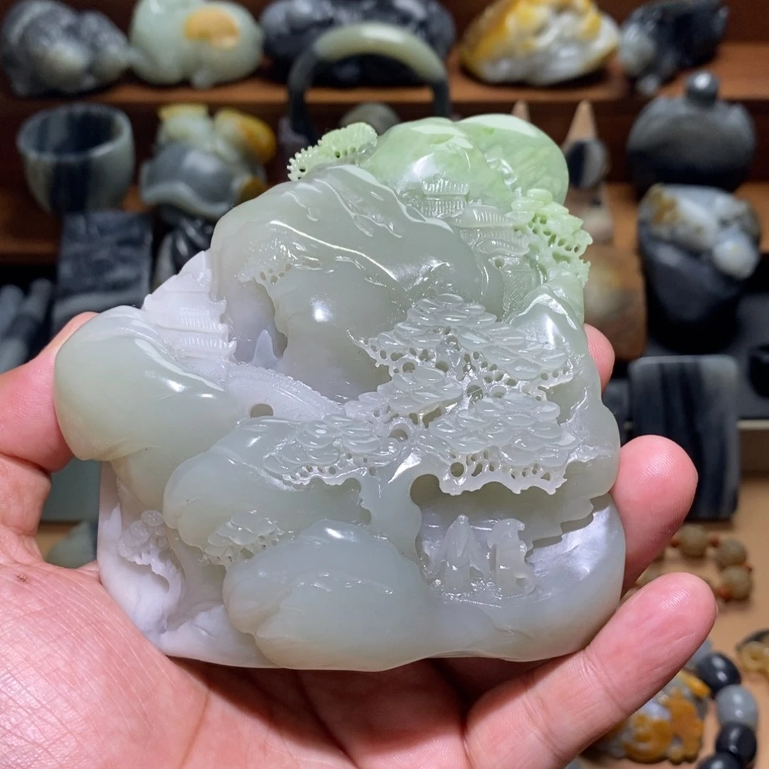 未镶嵌和田玉摆件