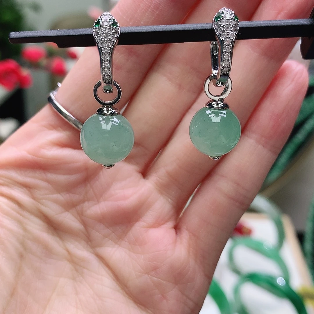 石英质玉合金耳坠