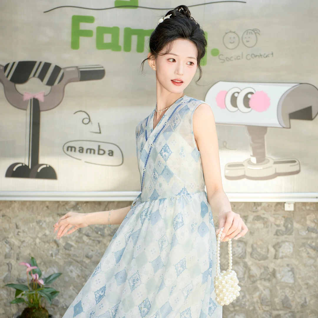 十三余小豆蔻儿[夏牧]2025新款天丝透气格纹印花改良贴里连衣裙女