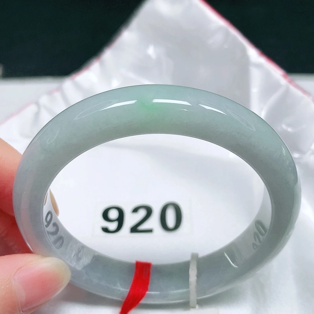 翡翠未镶嵌手镯43