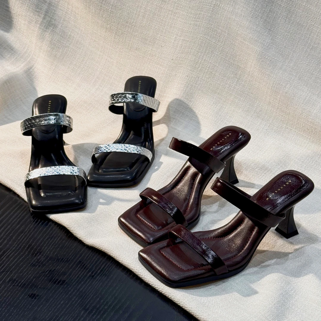 【海绵宝宝2代】脚掌巨软 蛇皮  极简踩沙发感百搭系带凉鞋7cm