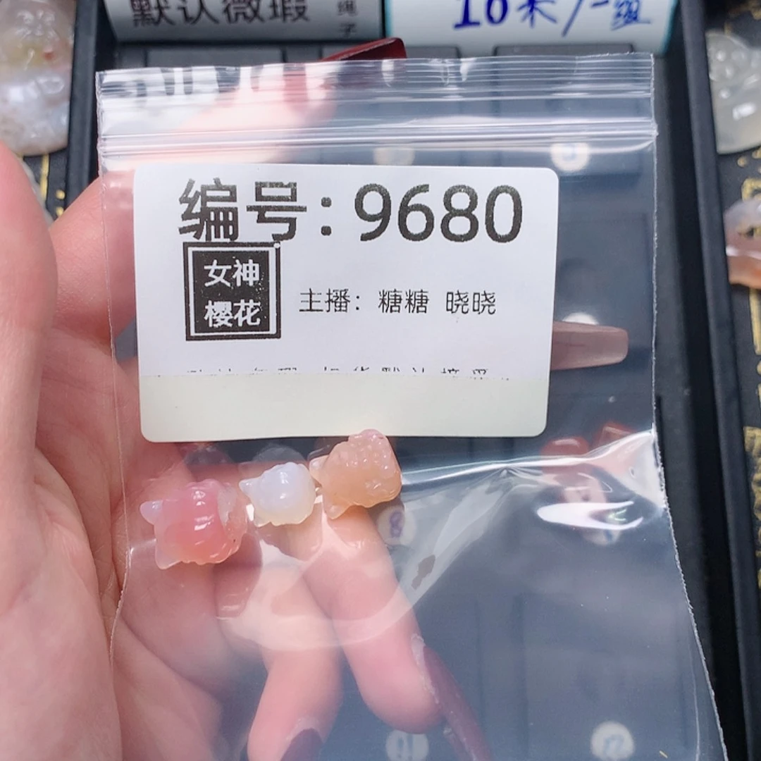 玛瑙/玉髓颈饰合金?****