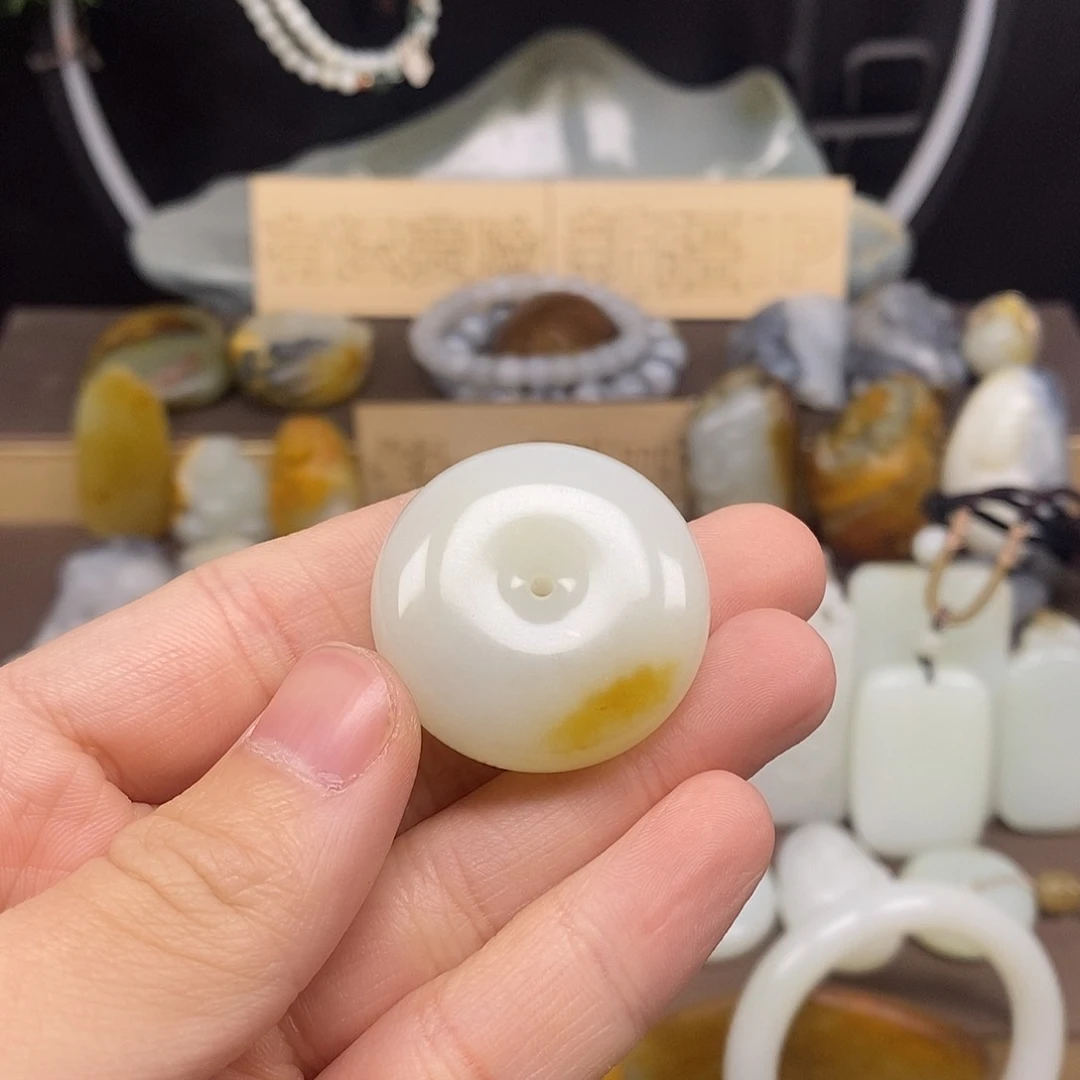 和田玉颈饰未镶嵌22