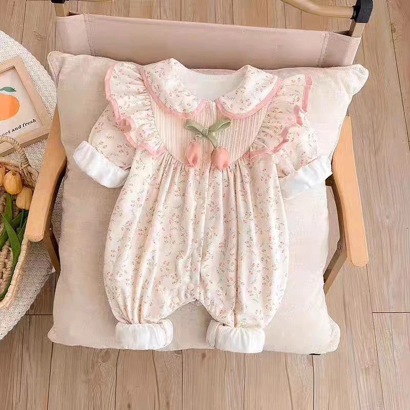 新款婴儿春装女宝宝连体衣婴幼儿公主小月龄超萌哈衣春秋季外出服