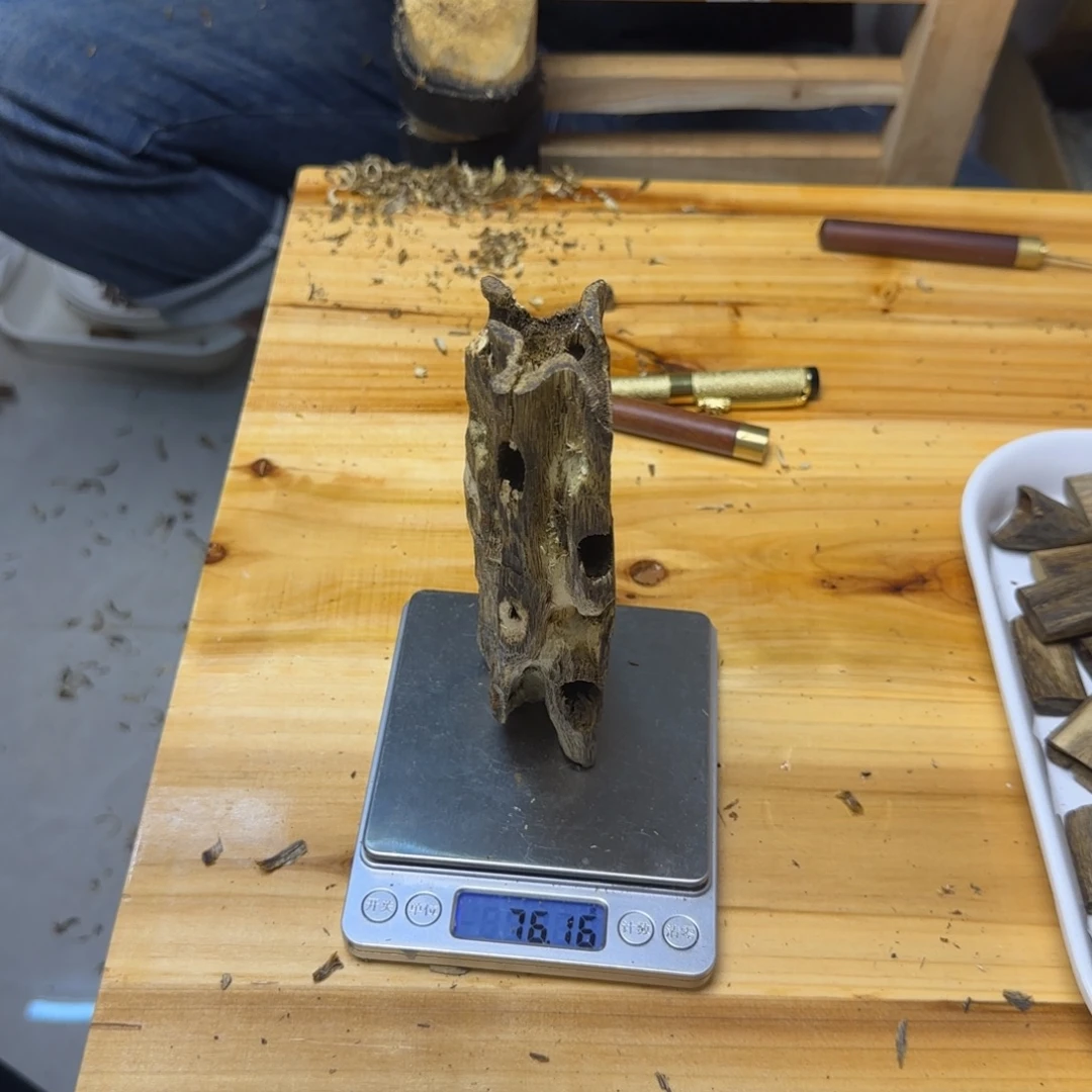 沉香手把件沉香碎料上炉块料