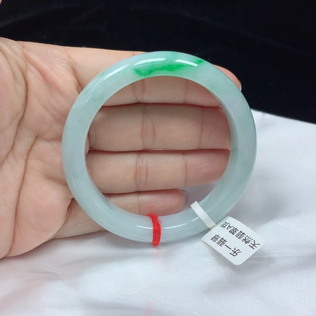 翡翠手镯未镶嵌正圈58.3