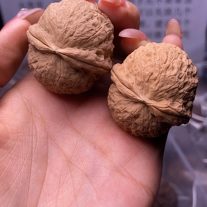 核桃云南野生铁核桃152号38mm