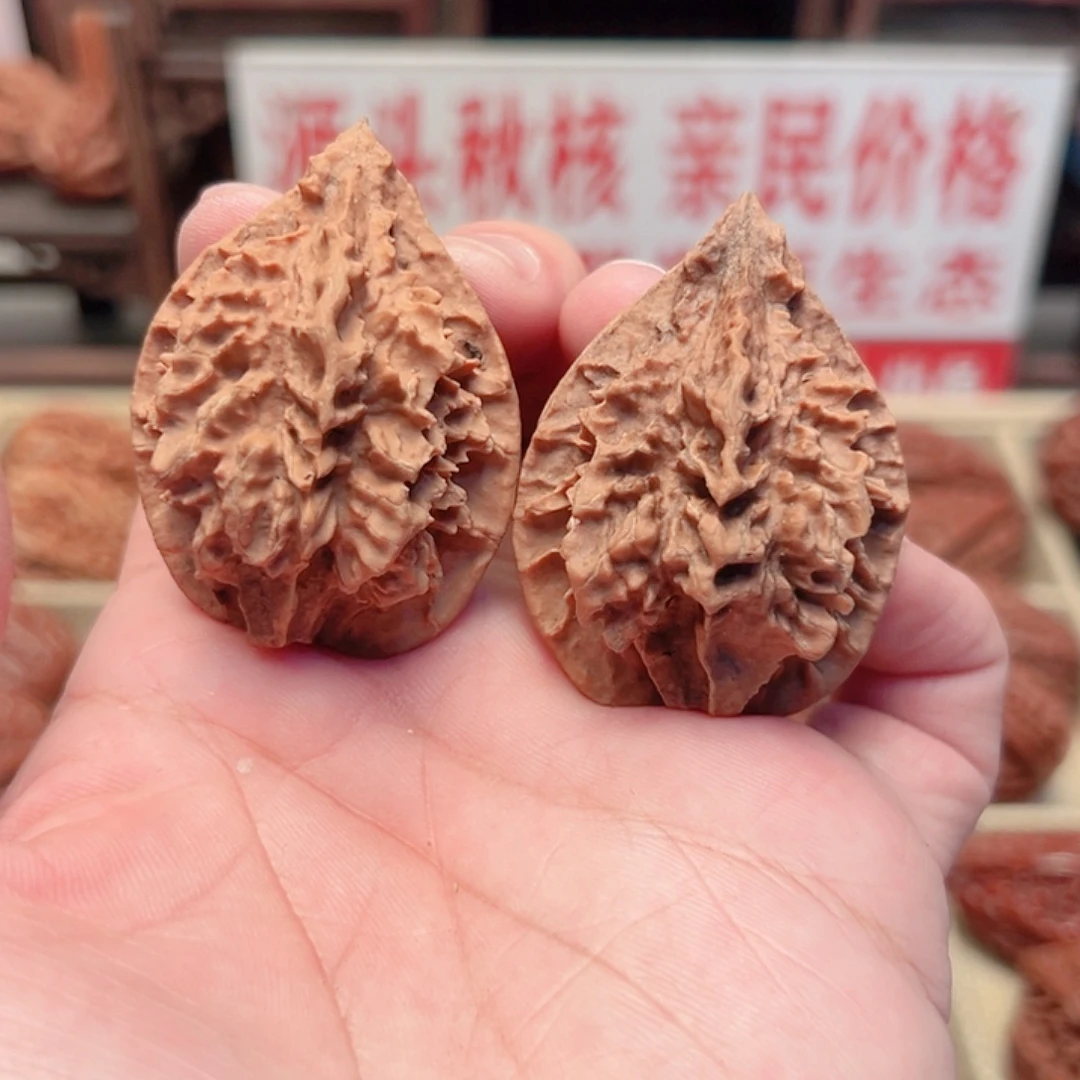 把件文玩核桃断齿龙锤