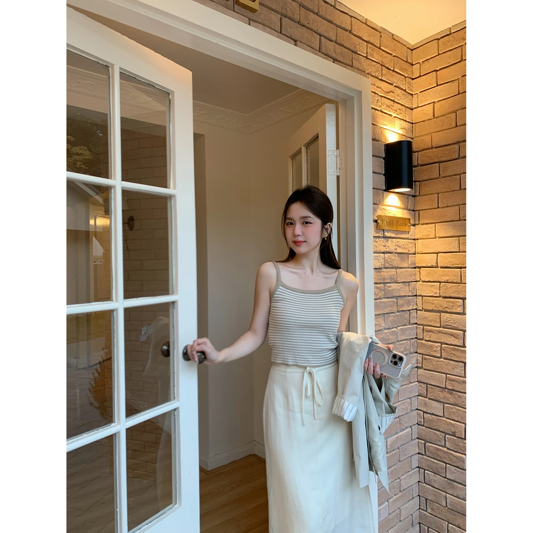 现货陳文文【条纹时事】早春新款U领撞色吊带背心上衣女39242BD6235