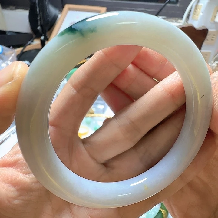 翡翠未镶嵌手镯翡翠660