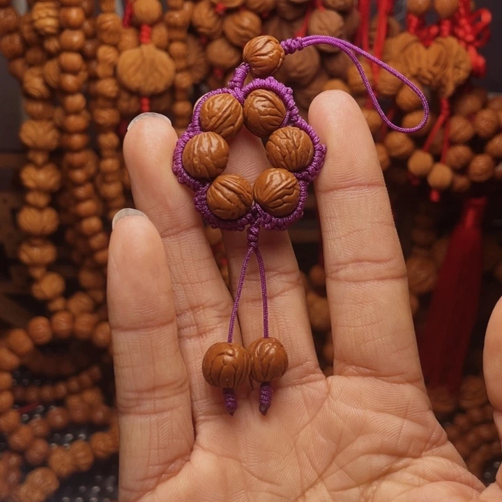 木质类龙纹桃枭挂件j