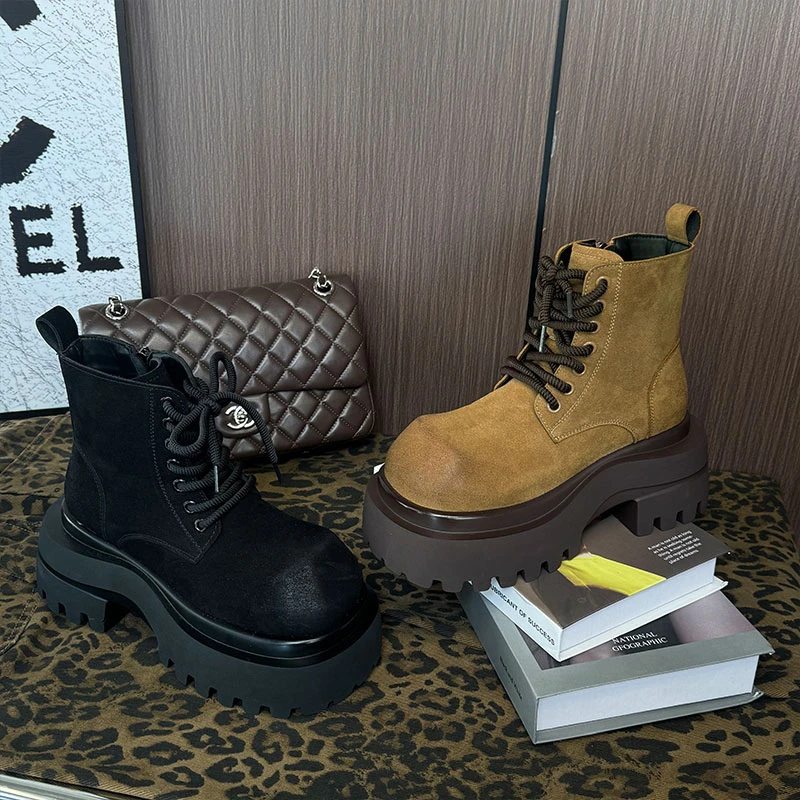 【SST●好事近】秋冬平跟女纳帕皮马丁靴时尚圆头百搭25SY00605