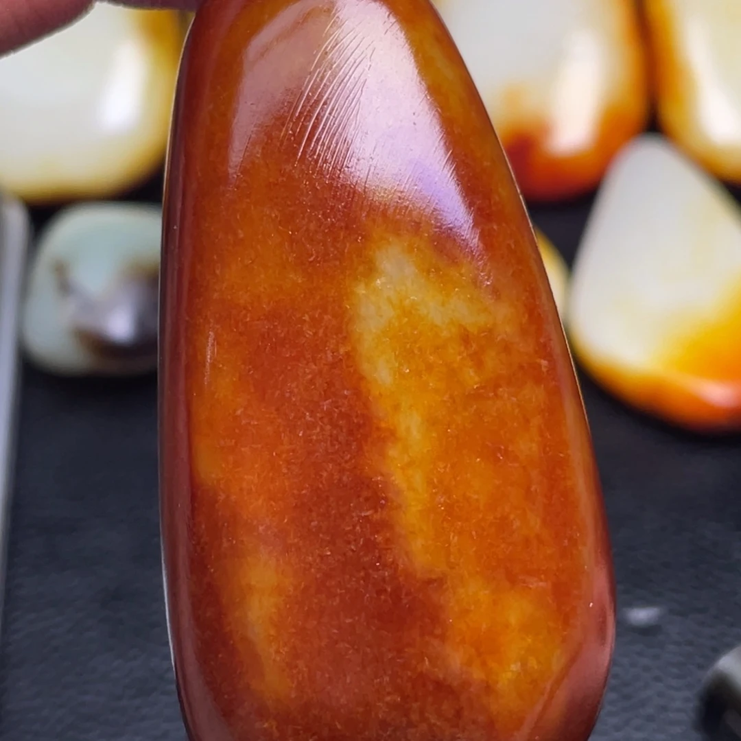 和田玉未镶嵌珠宝奇石