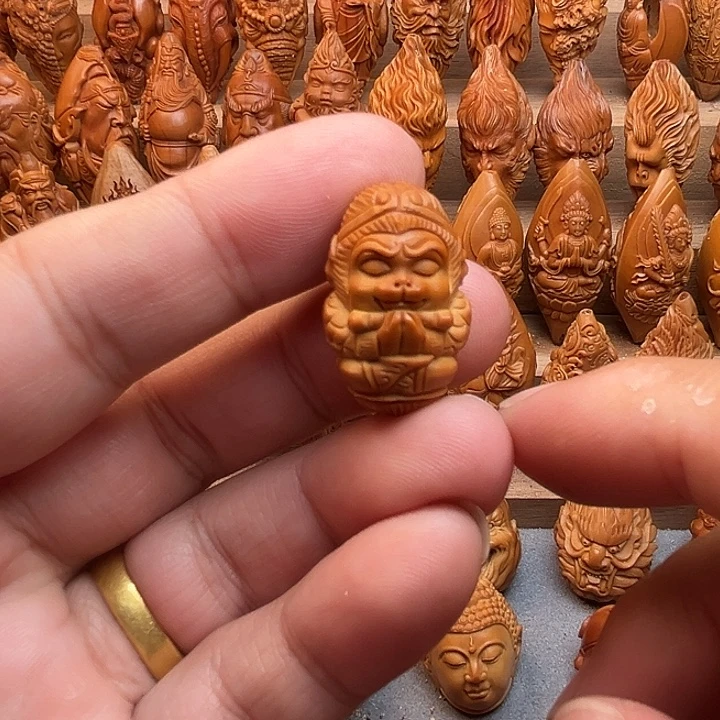 橄榄核吊坠17大圣