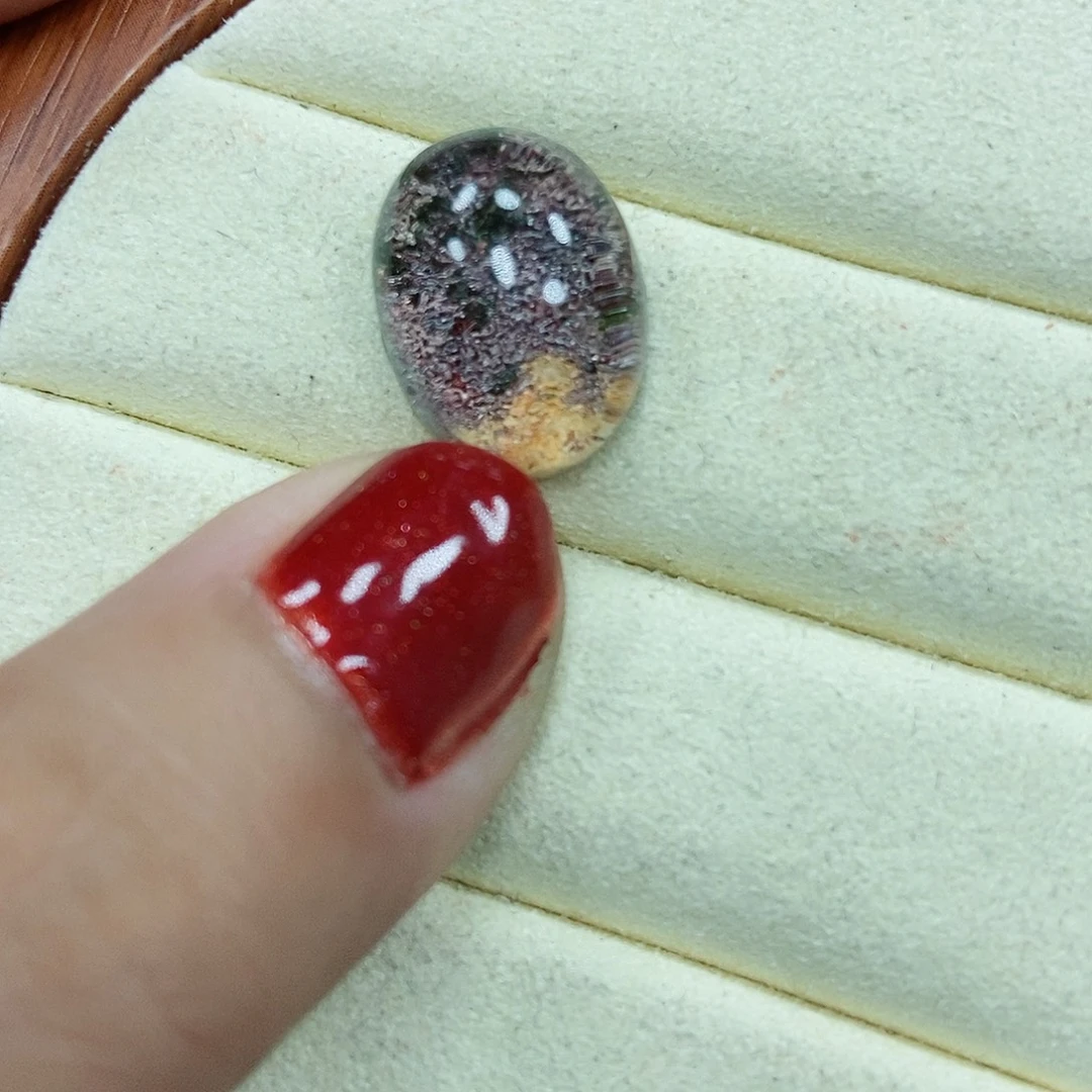 未镶嵌水晶颈饰水晶