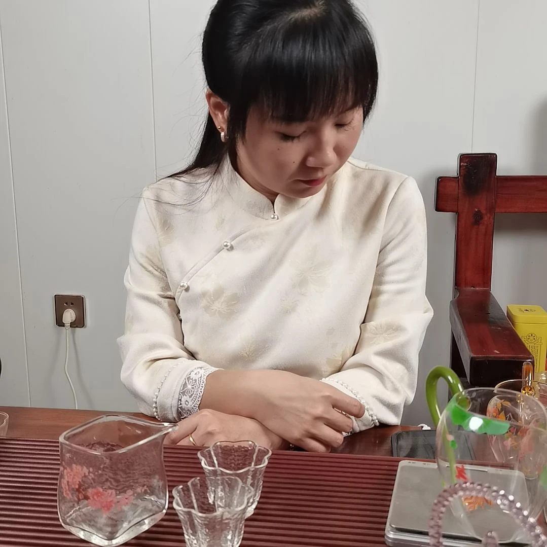 手柄款高硼硅玻璃暗香疏影锤纹小四方公杯配两支小杯