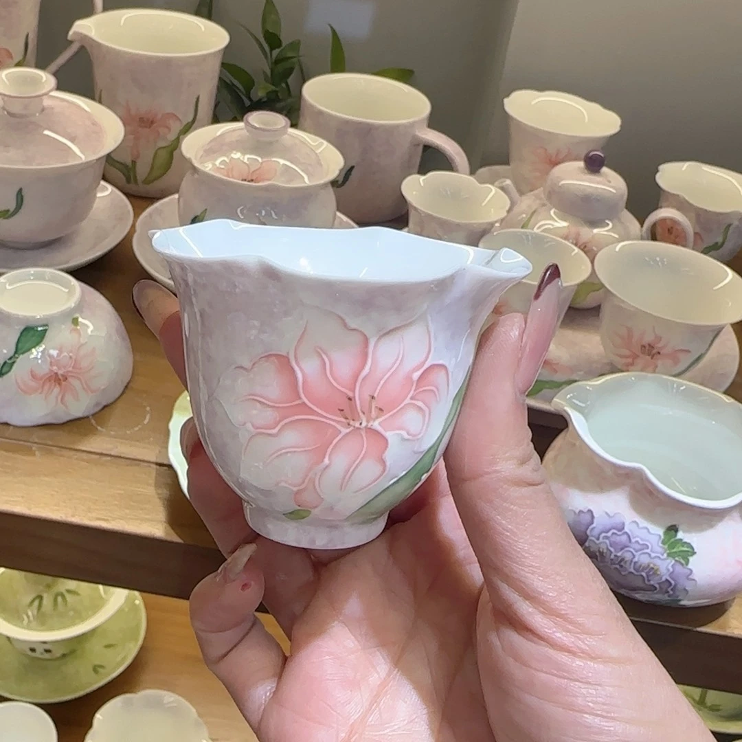 @***天茶杯的设计与设计很独特