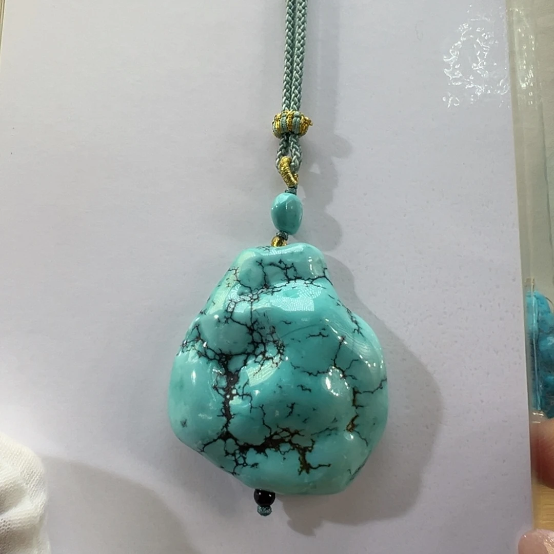 绿松石未镶嵌挂件