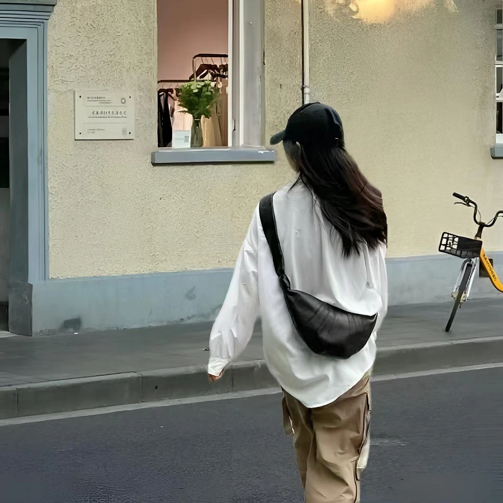 【牛角包】秋季新品牛角包可颂包经典舒适百搭女士单肩斜跨包