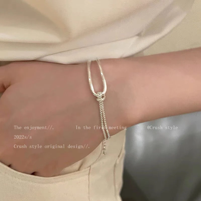 冷淡风银色拼接手链夏轻奢小众设计高级精致叠戴手饰