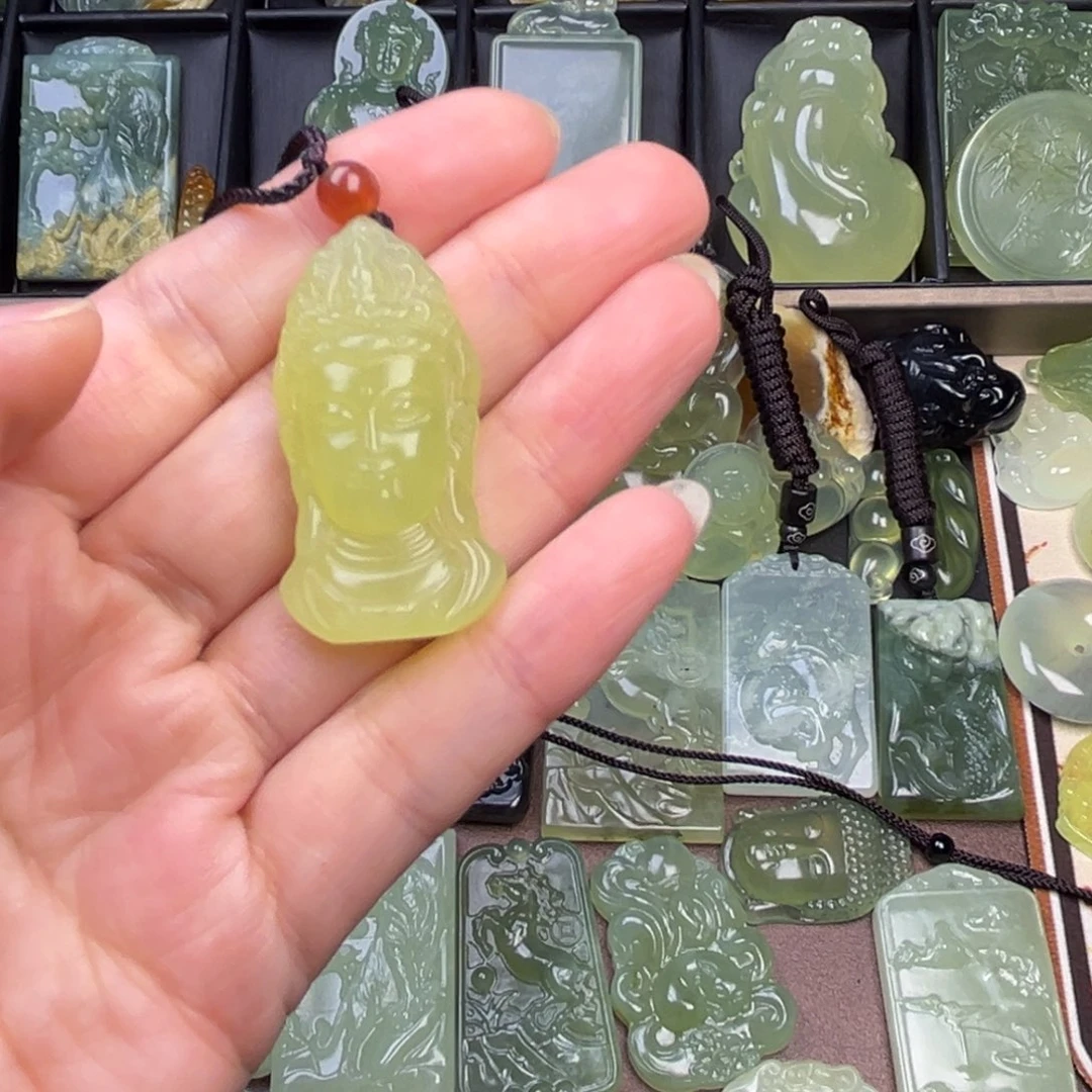 蛇纹石玉未镶嵌吊坠(赠链)