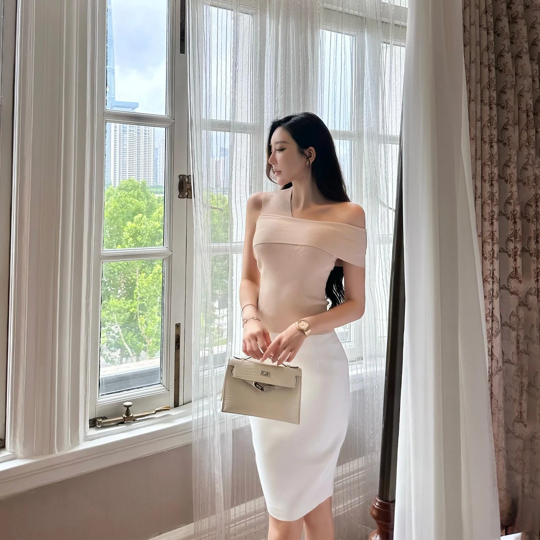 SX善喜 韩系温柔单肩针织上衣女小众甜美气质修身收腰露肩弹力T恤