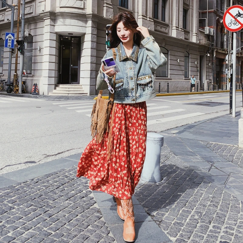 港味复古碎花吊带裙套装女2025春秋新款波西米亚风牛仔外套两件套