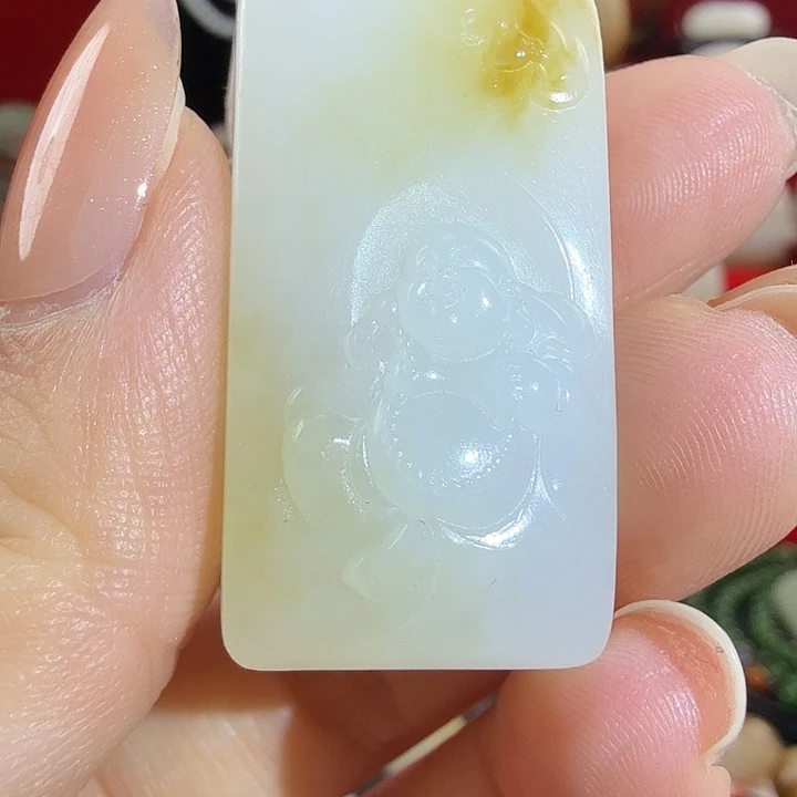 和田玉（糖玉）未镶嵌颈饰