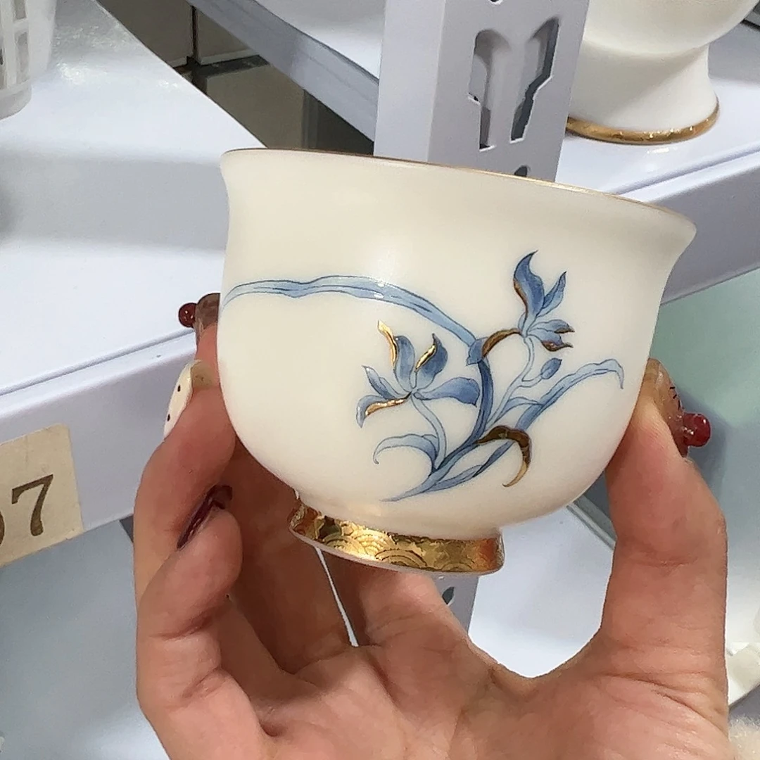 瓷片哈哈哈哈哈哈哈哈哈